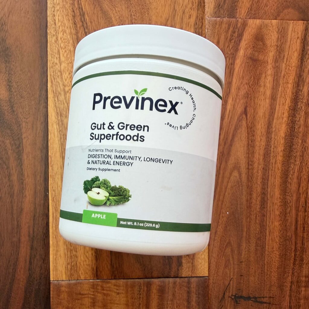 Bottle of green wheat grass powder by Previnex
